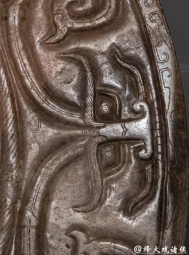 西汉夔龙形玉佩：镌刻地理密码